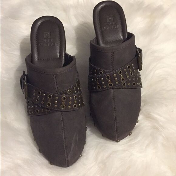 White Mountain Size 7 - Picture 2 of 4